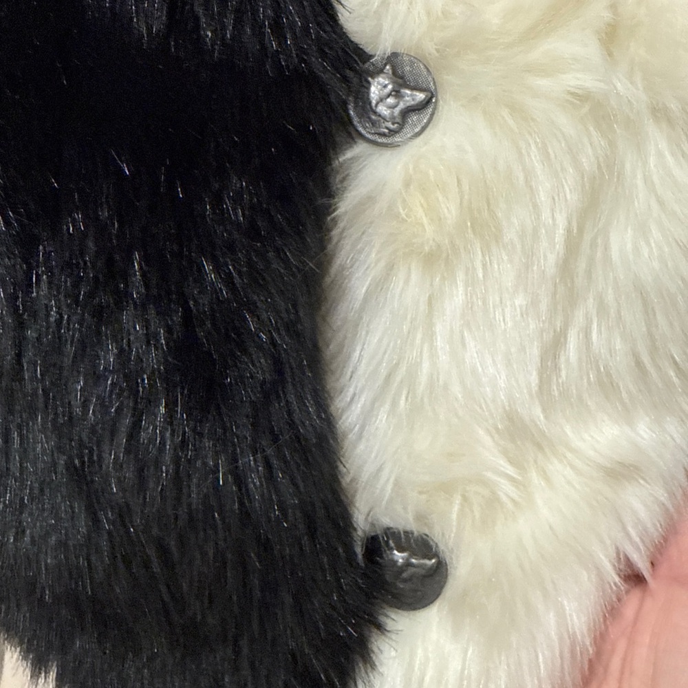 RARE SpiritHoods MOON WOLF Collector's Edition SHAWL Cloak Scarf Secret Pawket - Picture 9 of 12